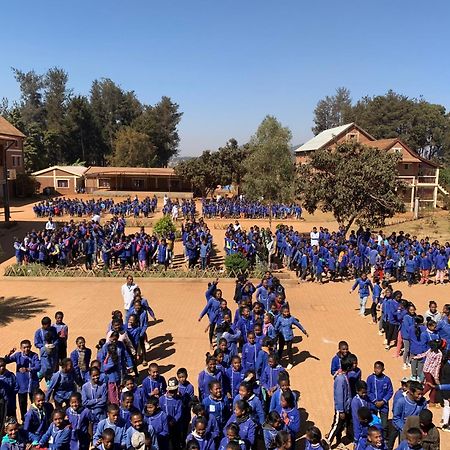 شقة Lycee Picot De Cloriviere Dont Les Revenus Financent L'Education Des Eleves أنتسيرابي المظهر الخارجي الصورة